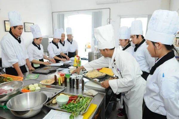 luong dau bep o duc