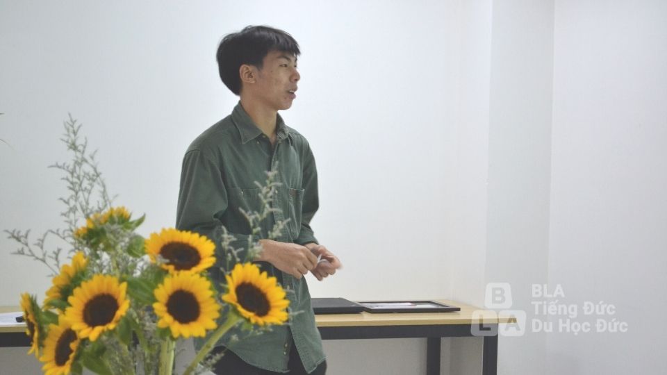 Học thử tiếng Đức cùng cô Sophia 2019 12