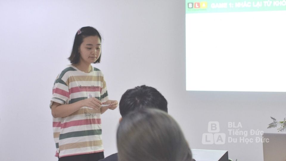 Học thử tiếng Đức cùng cô Sophia 2019 9