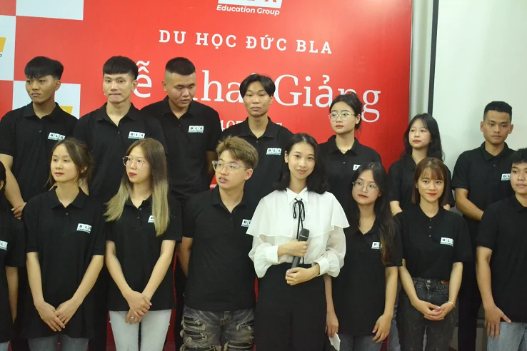 LỄ KHAI GIẢNG CỦA TÂN HỌC VIÊN BLA