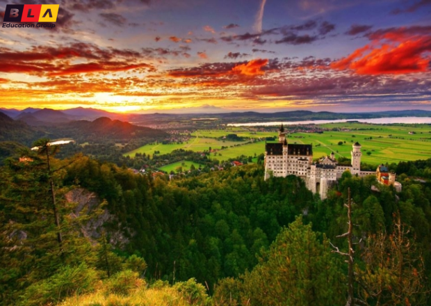 lâu đài Neuschwanstein