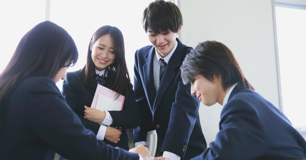 Tốt Nghiệp THPT – Cột Mốc Quan Trọng Và Những Lựa Chọn Tiếp Theo