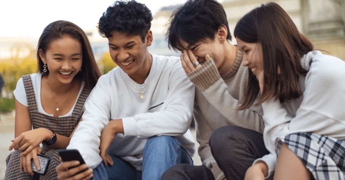 Chương Trình Hướng Nghiệp: Bước Đầu Quan Trọng Trong Hành Trình Sự Nghiệp