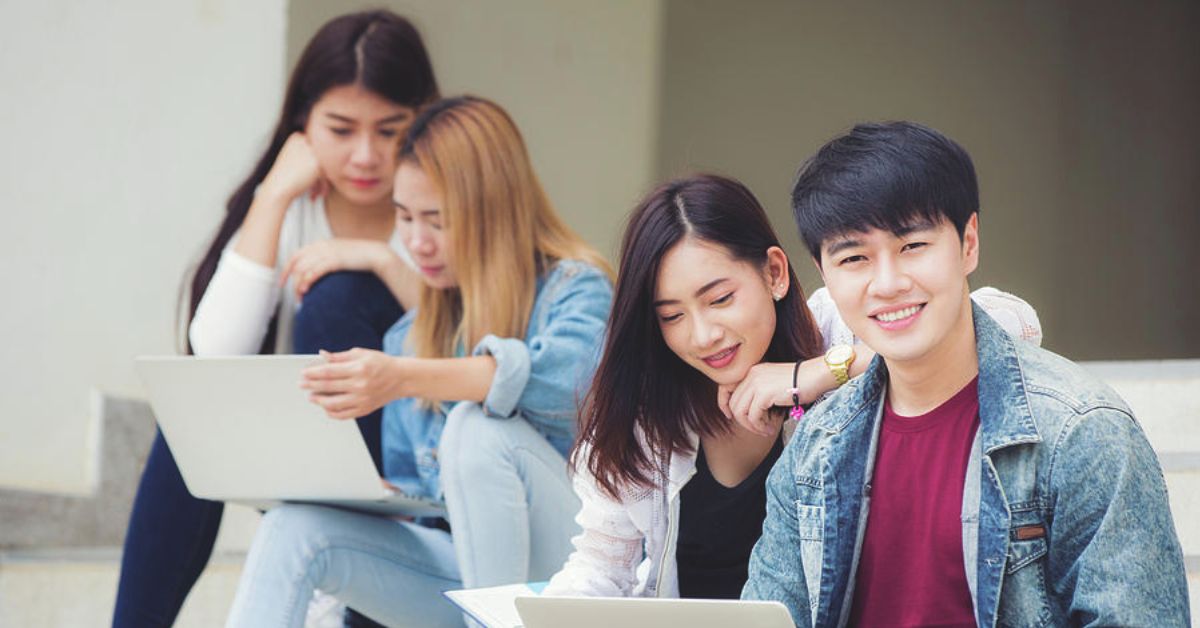 Chọn Nghề Nghiệp 2025: Làm Sao Để Quyết Định Đúng Đắn Cho Tương Lai