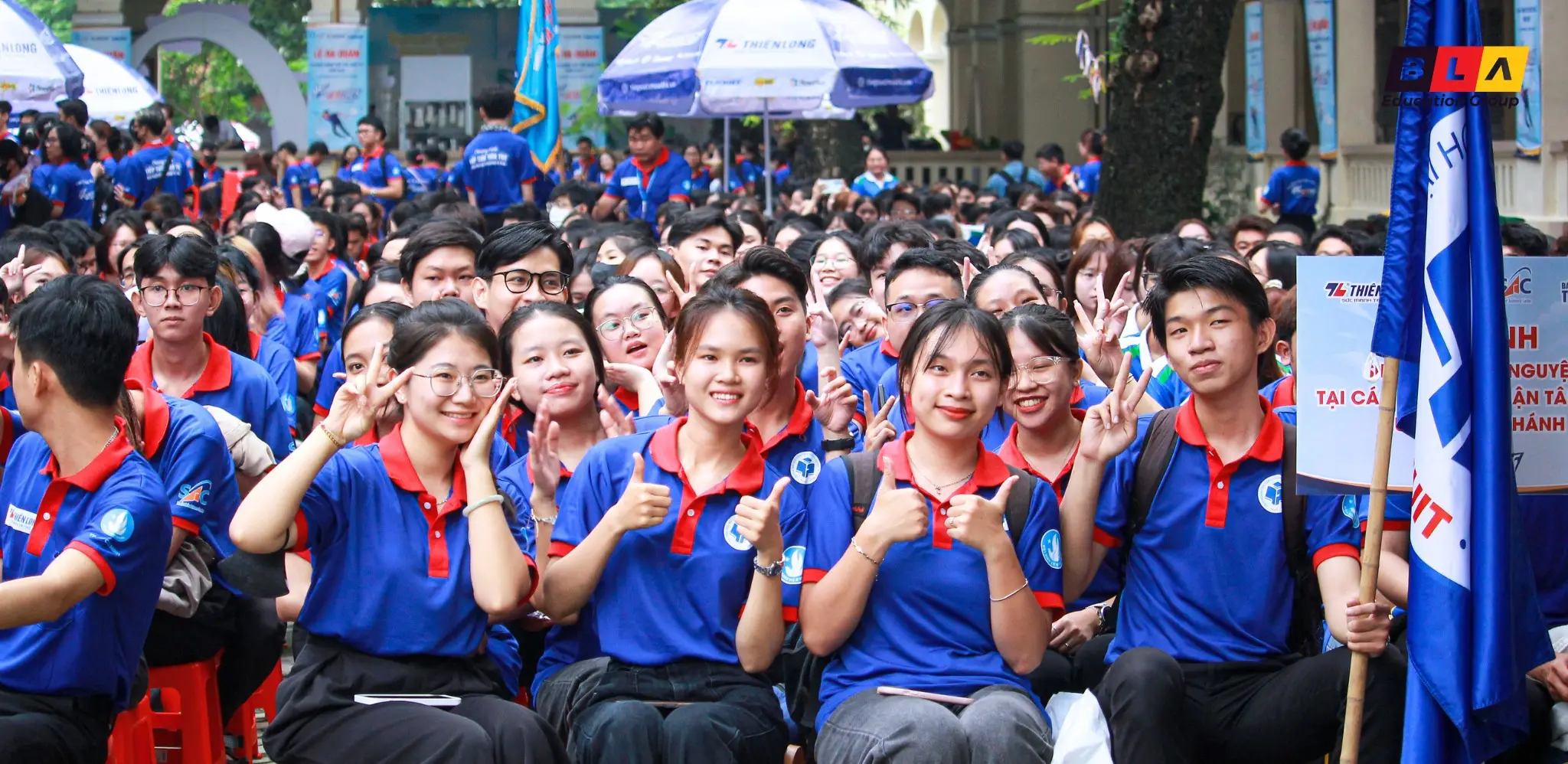 Hình ảnh đầy năng lượng tại Lễ tiếp sức mùa thi Hình ảnh đầy năng lượng tại Lễ tiếp sức mùa thi
