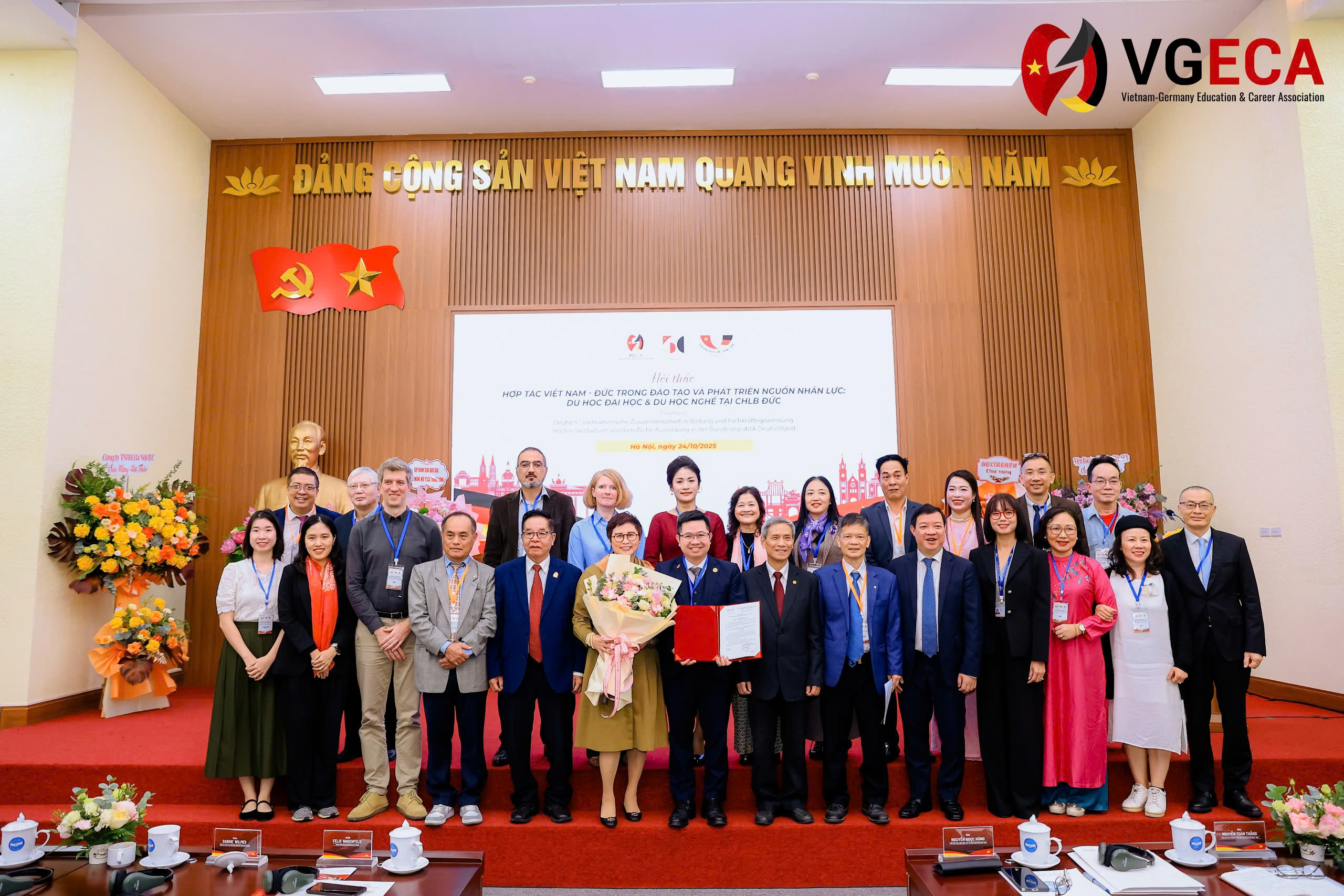 TẬP ĐOÀN GIÁO DỤC BLA VINH DỰ THAM GIA HỘI THẢO HỢP TÁC VIỆT NAM – ĐỨC TRONG ĐÀO TẠO VÀ PHÁT TRIỂN NGUỒN LỰC DU HỌC ĐẠI HỌC & DU HỌC NGHỀ TẠI CHLB ĐỨC