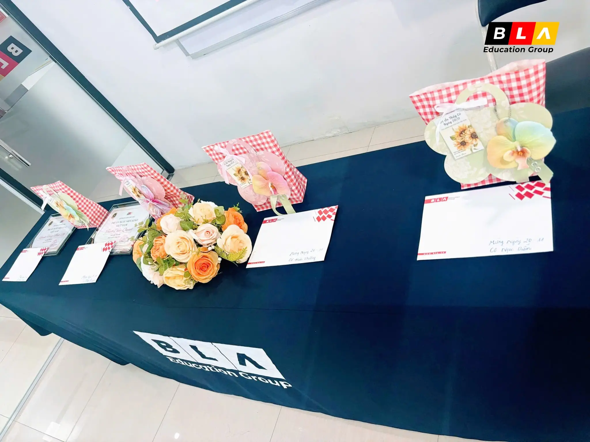 2011 ngày nhà giáo việt nam tại BLA (3)