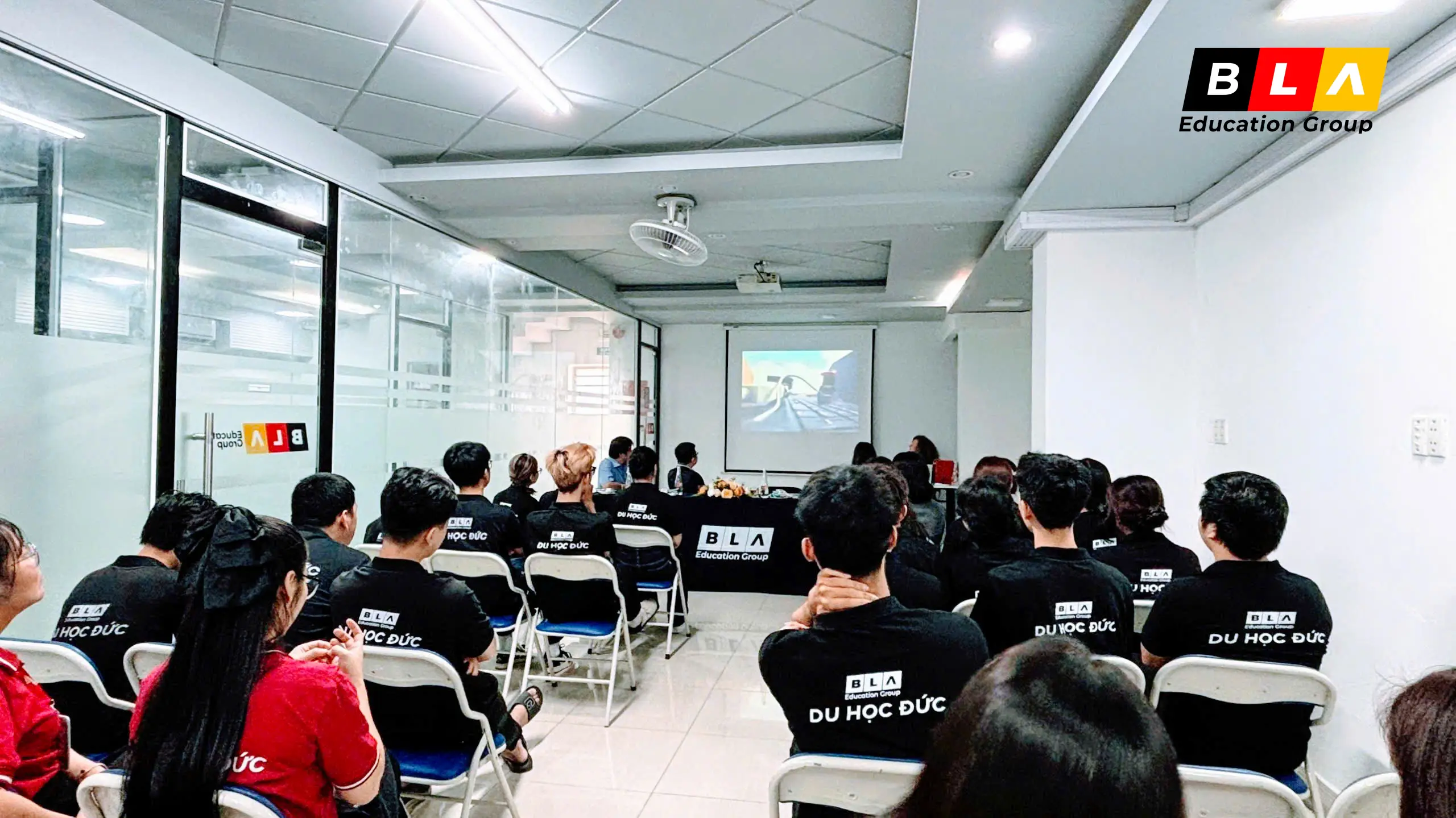 4423f0d9e1da6d8434cb6