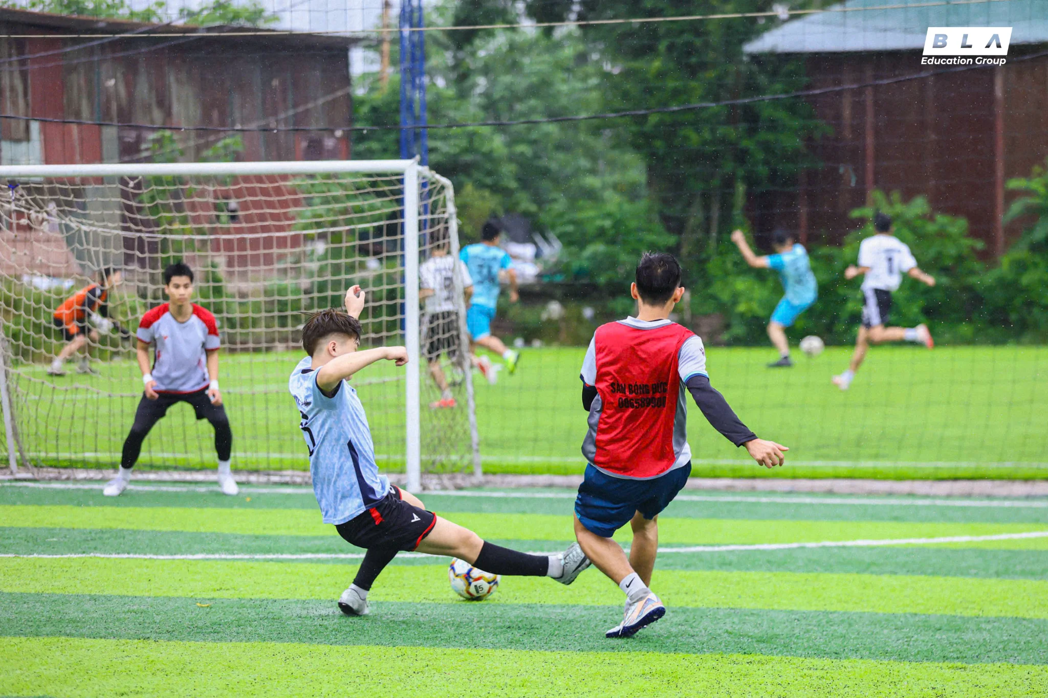 Hoạt động dã ngoại đá bóng tại BLA Hoạt động dã ngoại đá bóng tại BLA