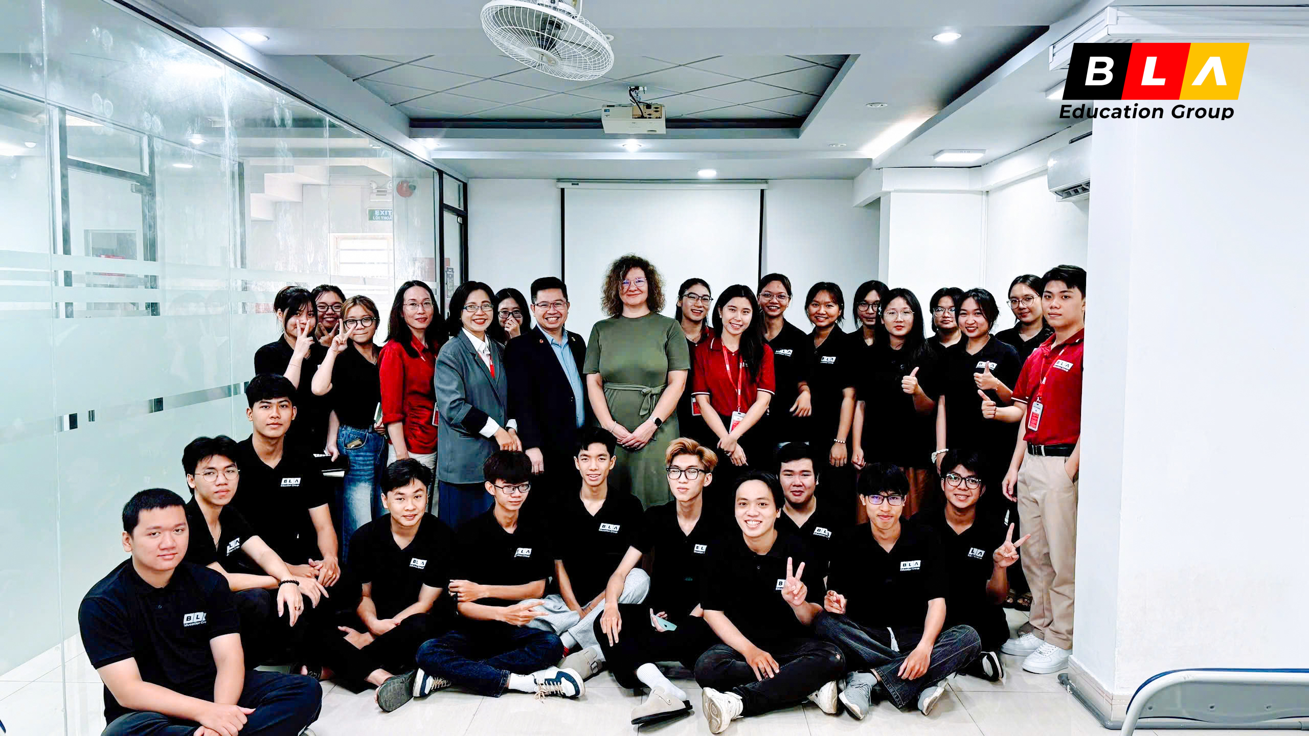 ĐẠI DIỆN GIÁO DỤC ĐỨC – BANG BADEN-WÜRTTEMBERG GIAO LƯU CÙNG HỌC VIÊN BLA