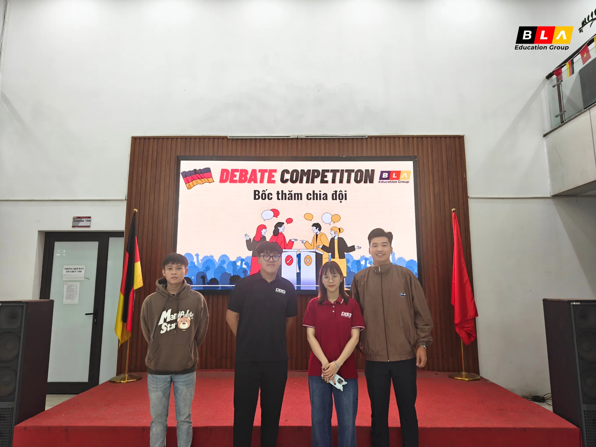 hoc vien bla cuoc thi tranh luận bang tieng đức (5) hoc vien bla cuoc thi tranh luận bang tieng đức (5)