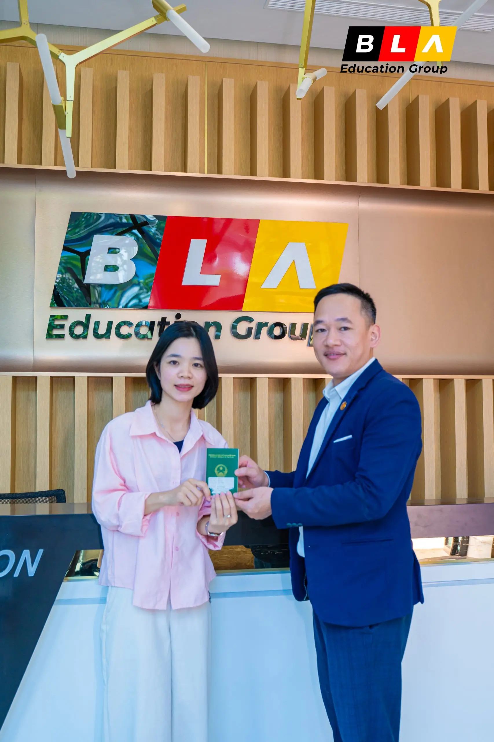 hoc vien bla nhan visa du hoc duc (2) hoc vien bla nhan visa du hoc duc (2)