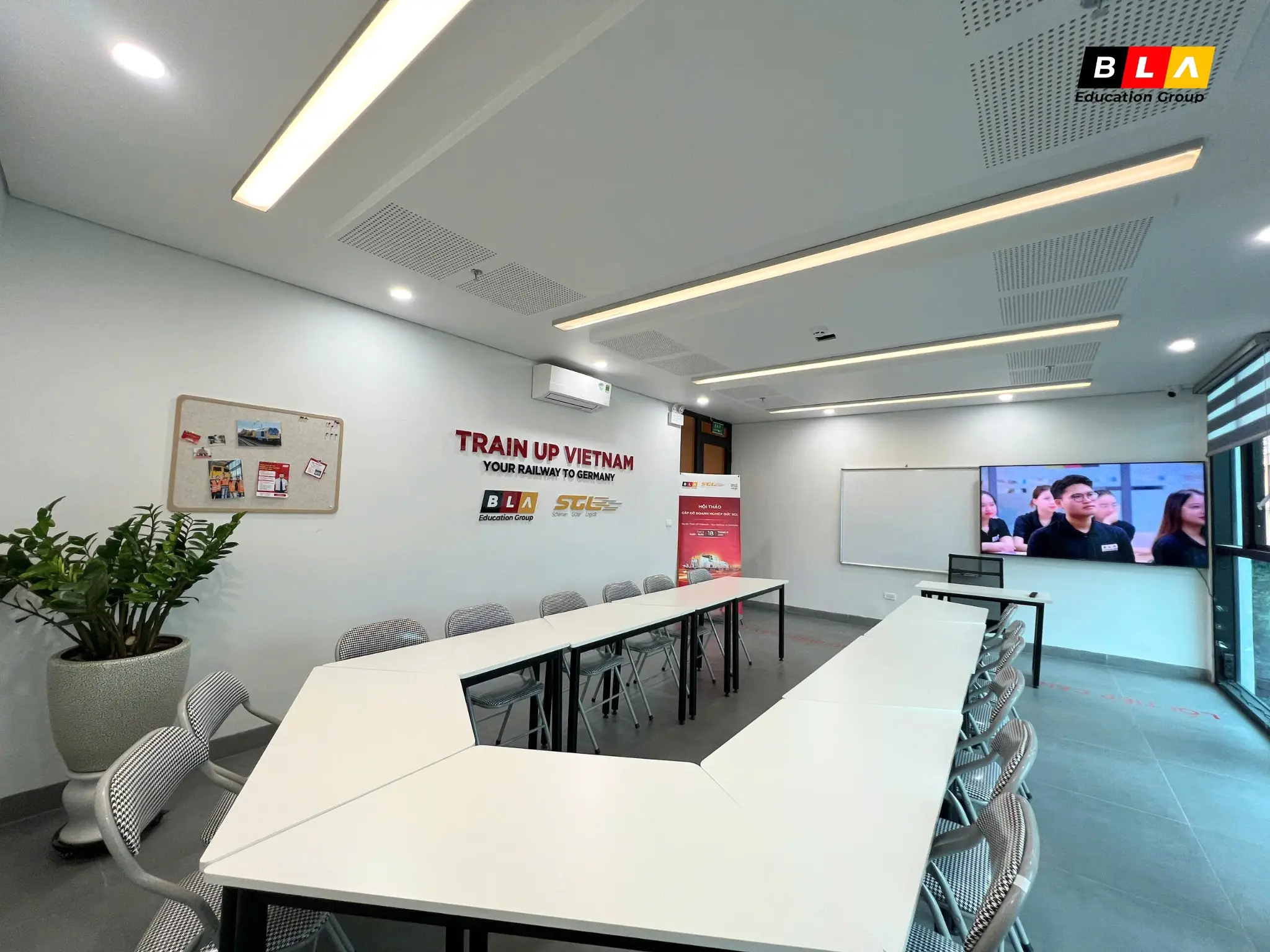 phòng học ngành lái tàu phòng học ngành lái tàu