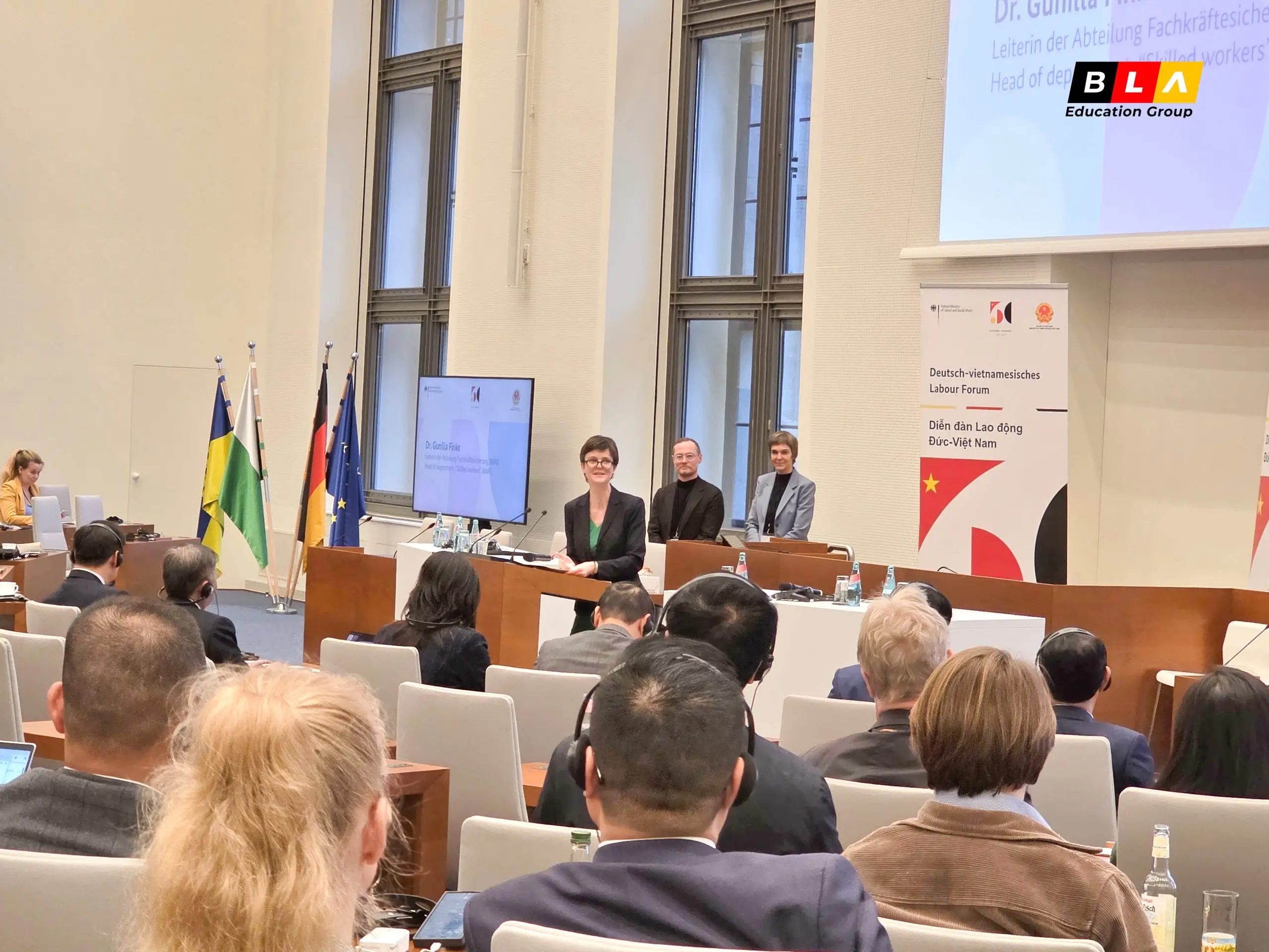 DIỄN ĐÀN HỢP TÁC LAO ĐỘNG VIỆT NAM (3) DIỄN ĐÀN HỢP TÁC LAO ĐỘNG VIỆT NAM (3)