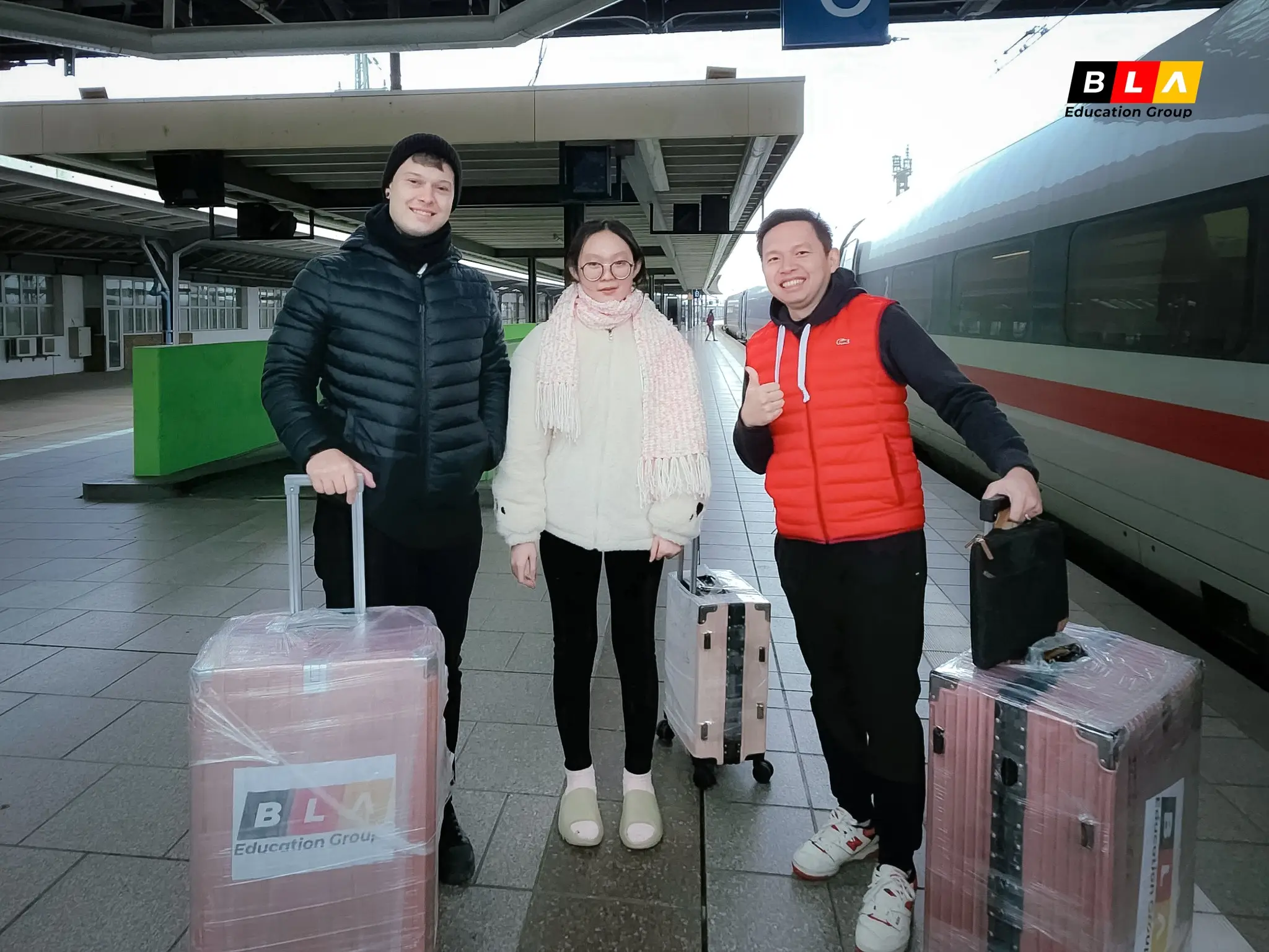 DU HỌC NGHỀ NGÀNH NHÀ HÀNG KHÁCH SẠN (9) DU HỌC NGHỀ NGÀNH NHÀ HÀNG KHÁCH SẠN (9)