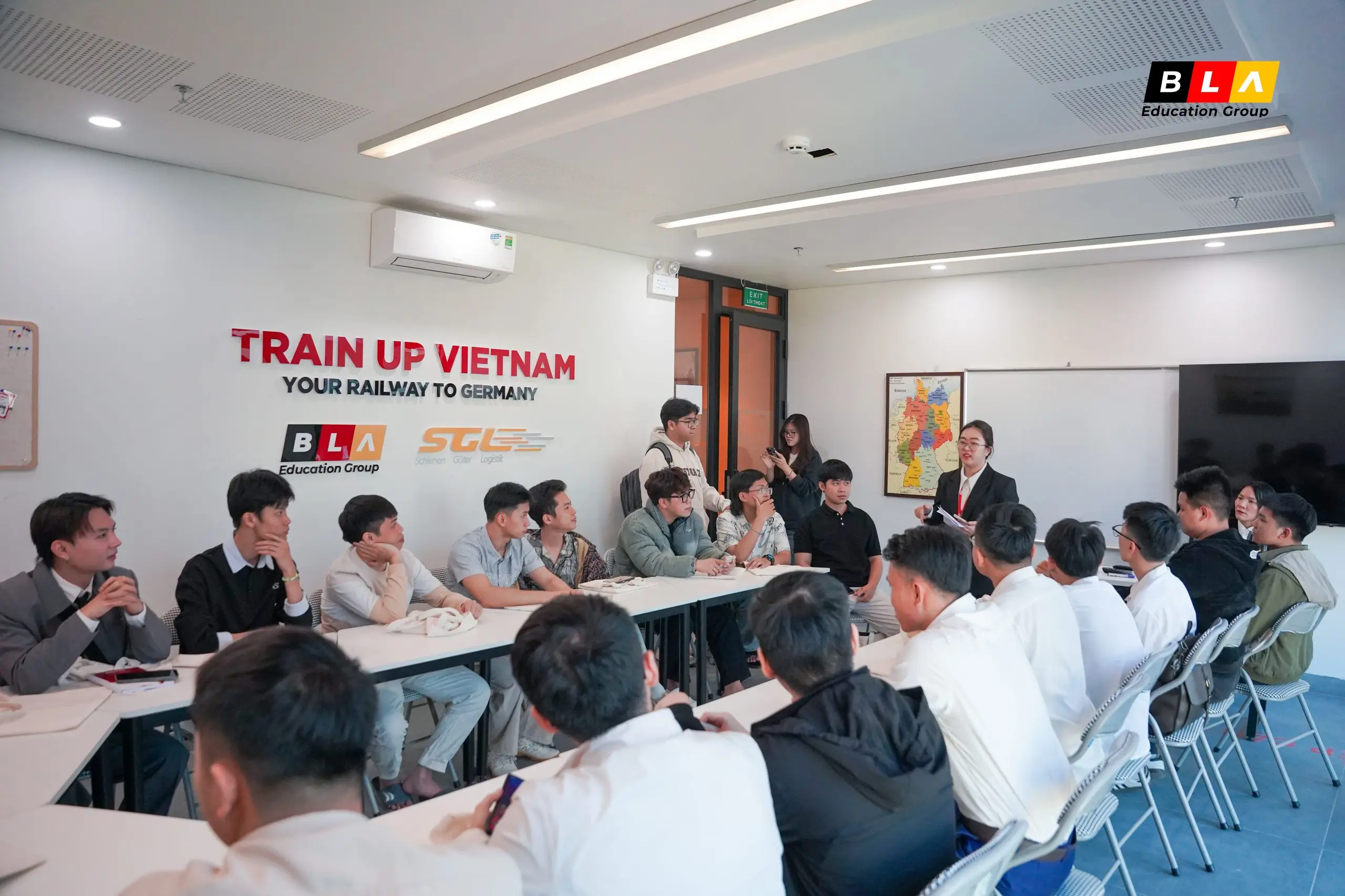 KHAI GIẢNG NGÀNH LÁI TÀU (6)