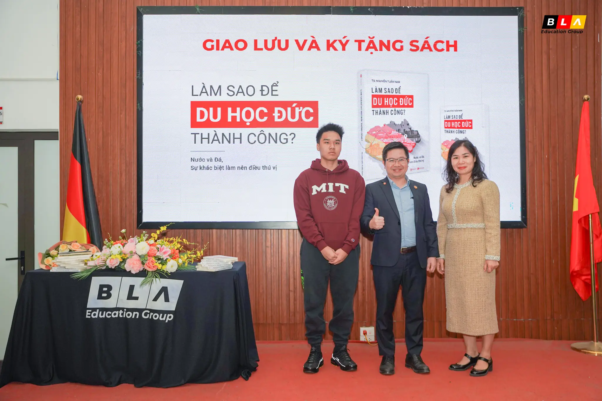 ra mắt sách làm sao để du học đức thành công (7) ra mắt sách làm sao để du học đức thành công (7)