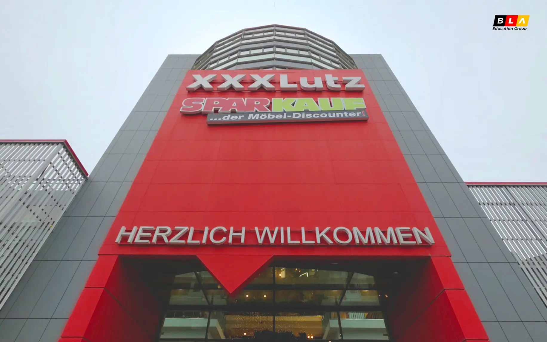 Cửa hàng doanh nghiệp XXXLUTZ Cửa hàng doanh nghiệp XXXLUTZ