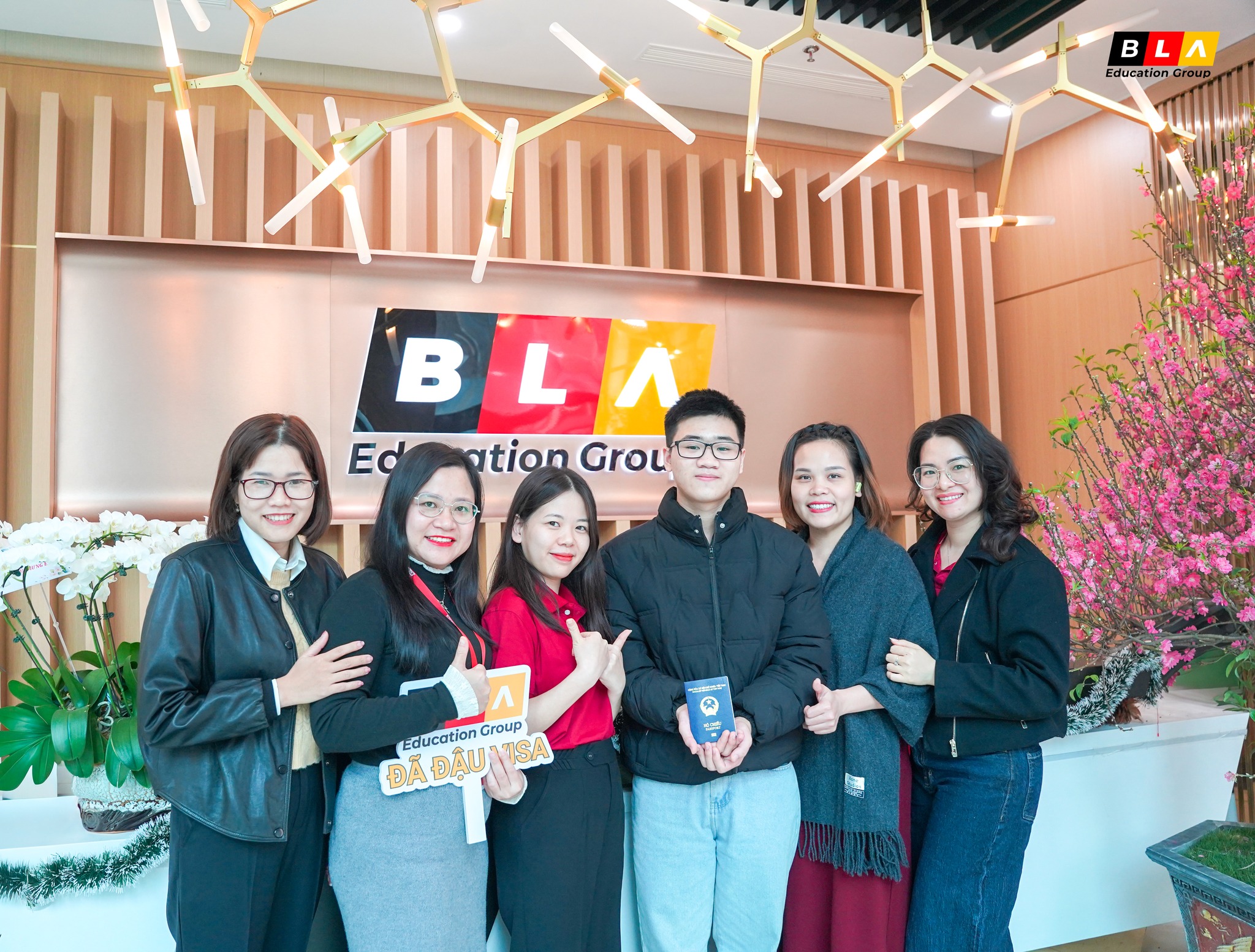 THỦ KHOA TELC B1 TẠI BLA VÀ HÀNH TRÌNH NHẬN VISA ĐỨC CHỈ SAU 1 TUẦN CỦA CHÀNG TRAI ĐẶNG THANH LIÊM