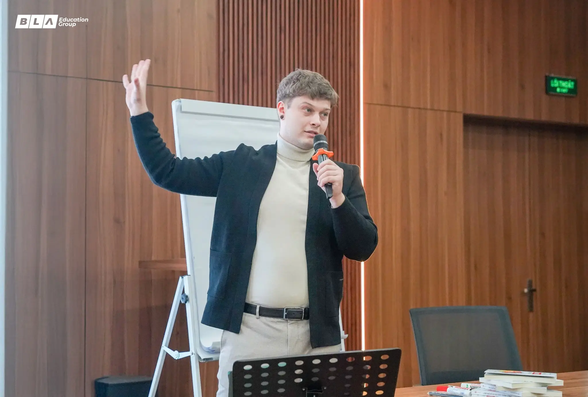 Hướng nghiệp (4) Hướng nghiệp (4)