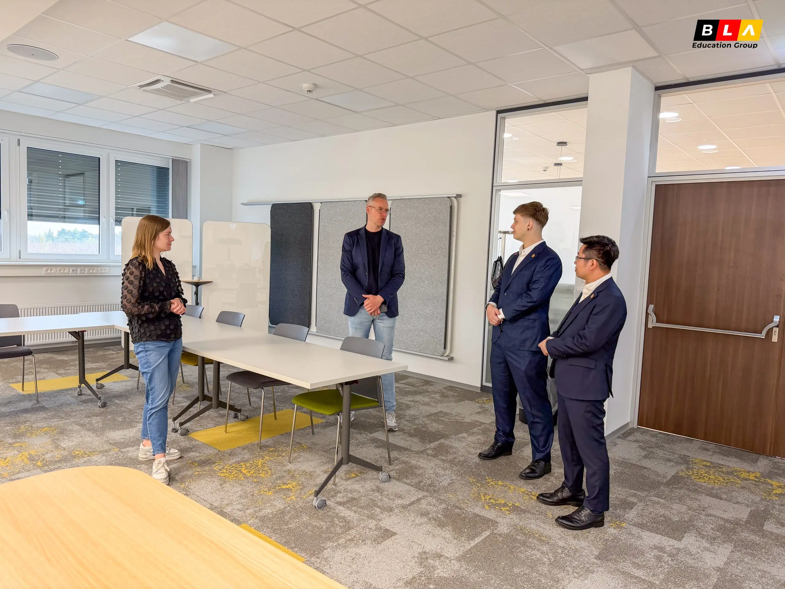 2026 04 XXXLutz (2) 2026 04 XXXLutz (2)