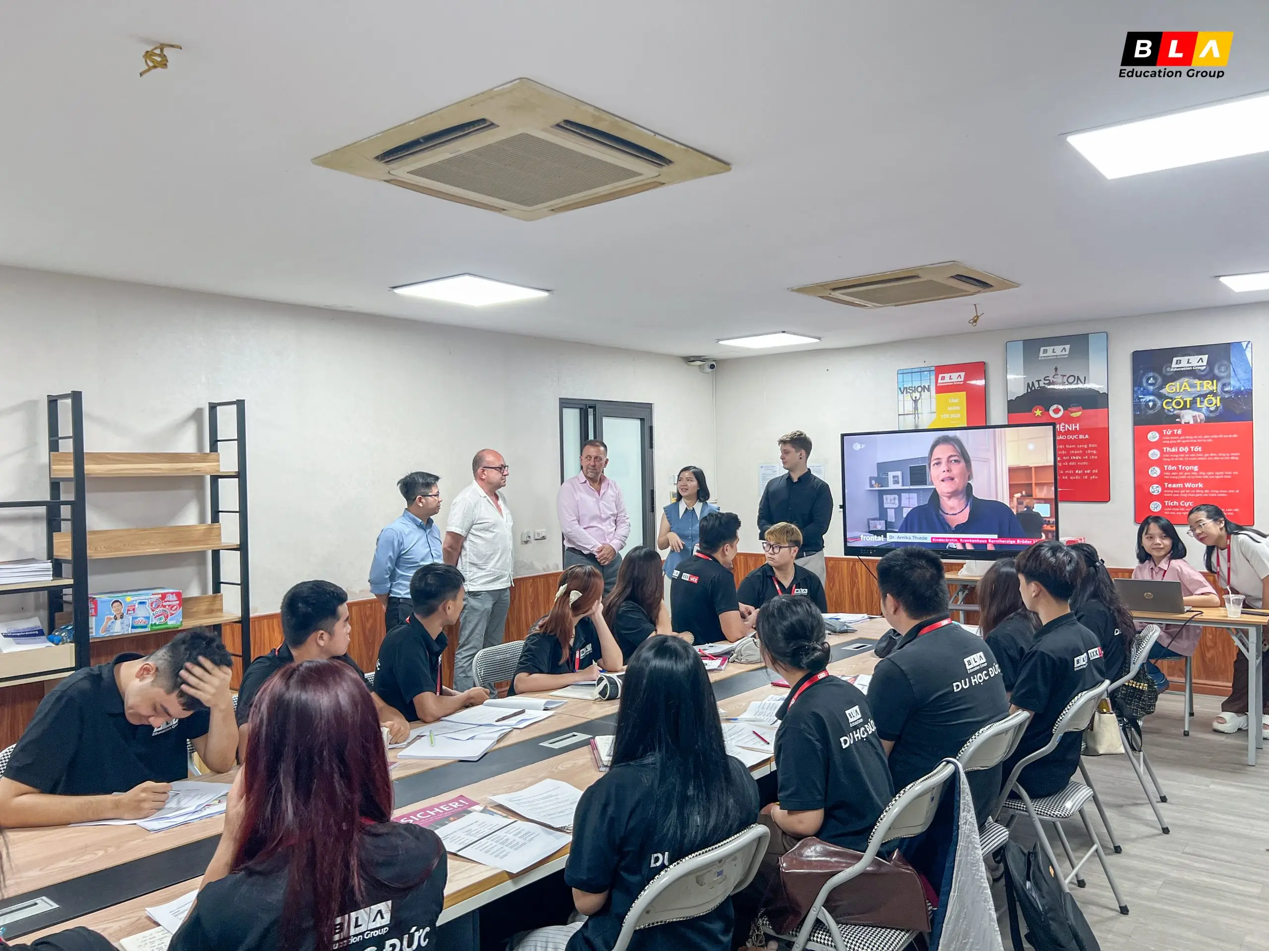 2026 07 đối tác 13 2026 07 đối tác 13